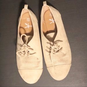 🍀4/$10 Atmosphere Tan Suede Flat Sneaker Shoes 5
